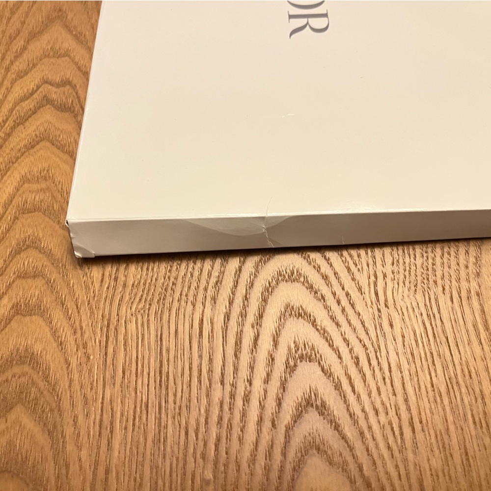 Dior GWP Beauty Spring Flower Clutch - Picture 8 of 8